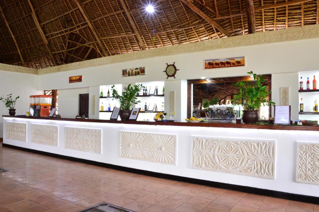 Voi Kiwengwa Resort Esterno foto