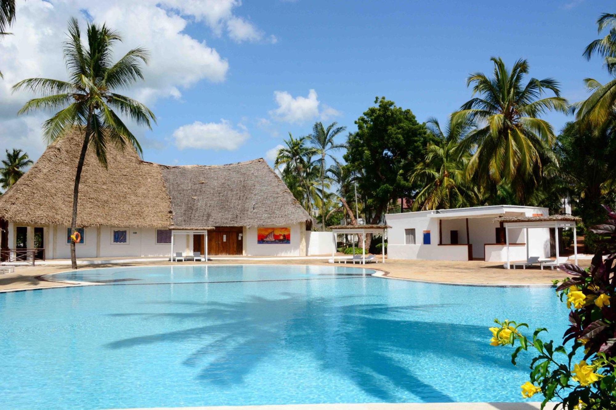 Voi Kiwengwa Resort Esterno foto